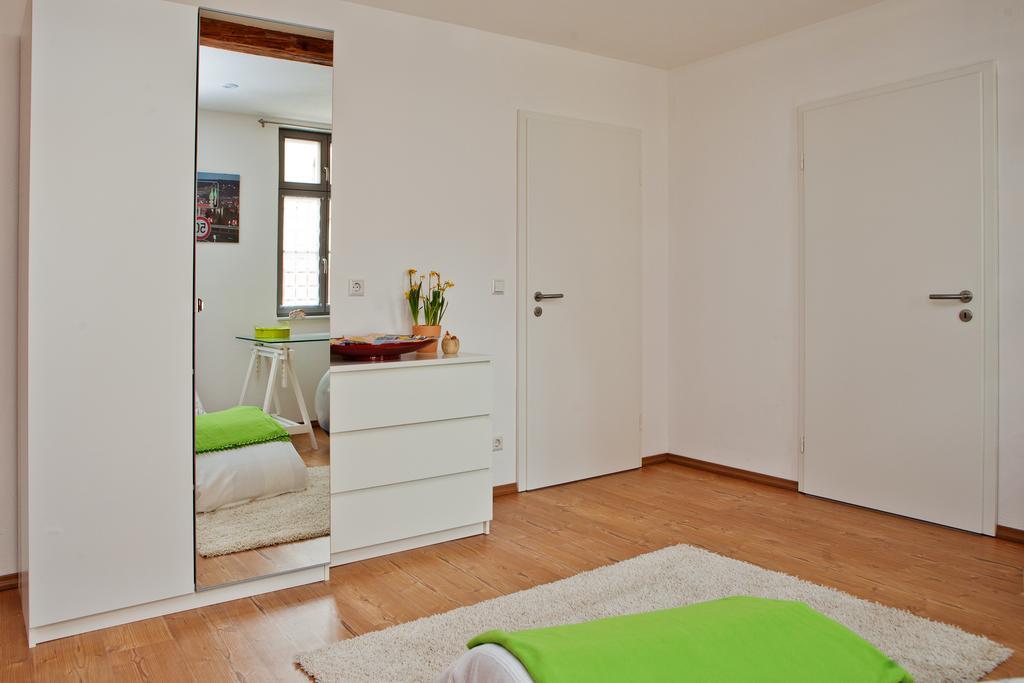 Privatzimmer Othmarsweg Naumburg  Buitenkant foto